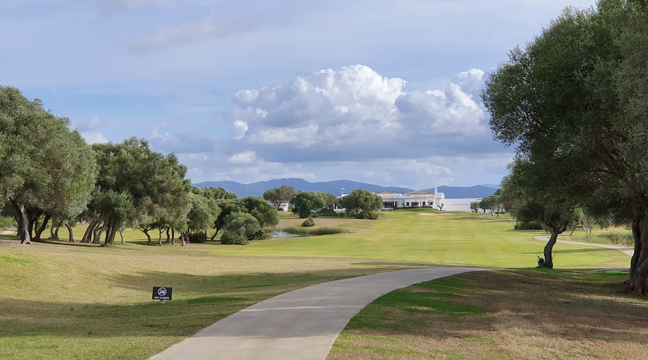 Photo of Longley Park Golf Course
